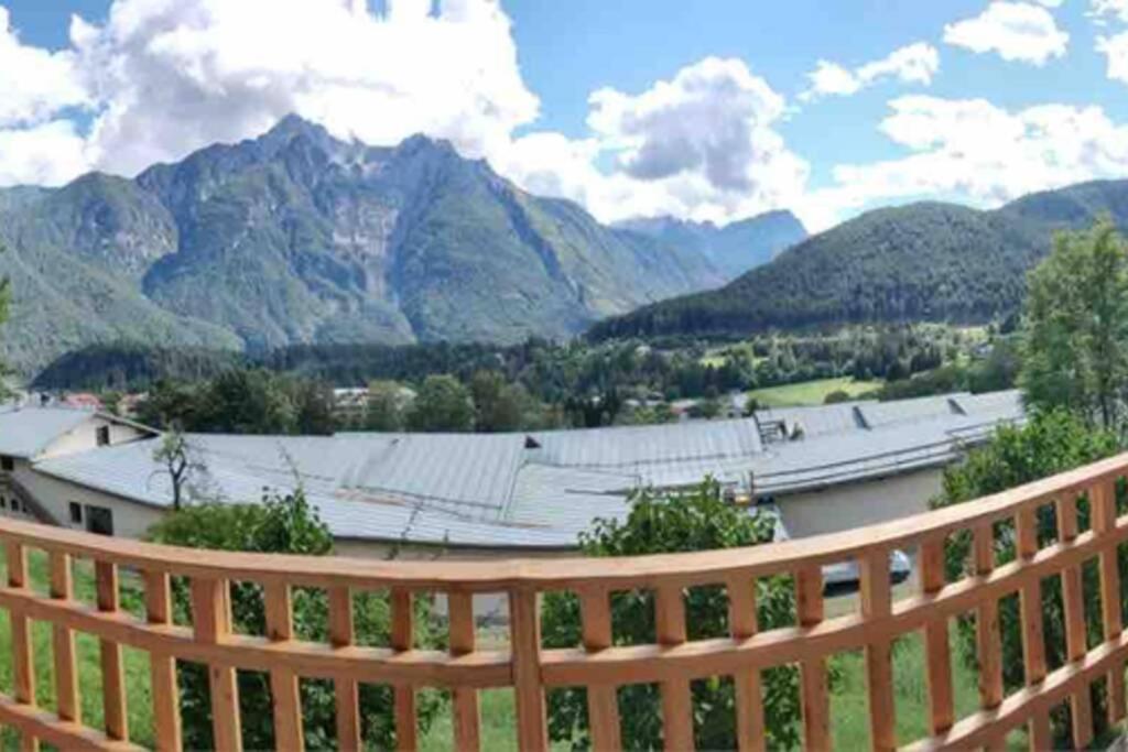 La Casa Del Noce, Immersa Nel Verde Delle Dolomiti Pieve di Cadore Exterior foto